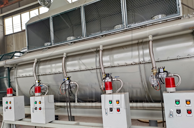 廢金屬炭化熱解處理后，能得到各種不同的原材料貴金屬，常見(jiàn)的如銅，鋁，銀，金等。