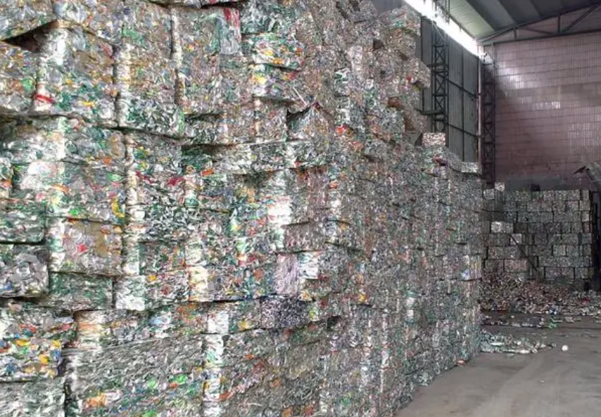 河南西德機(jī)械設(shè)備 廢易拉罐破碎料分解烤漆，凈化氣體處理解決方案