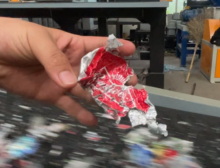 神奇的易拉罐脫漆爐：廢鋁再生的最佳選擇！河南西德機(jī)械設(shè)備