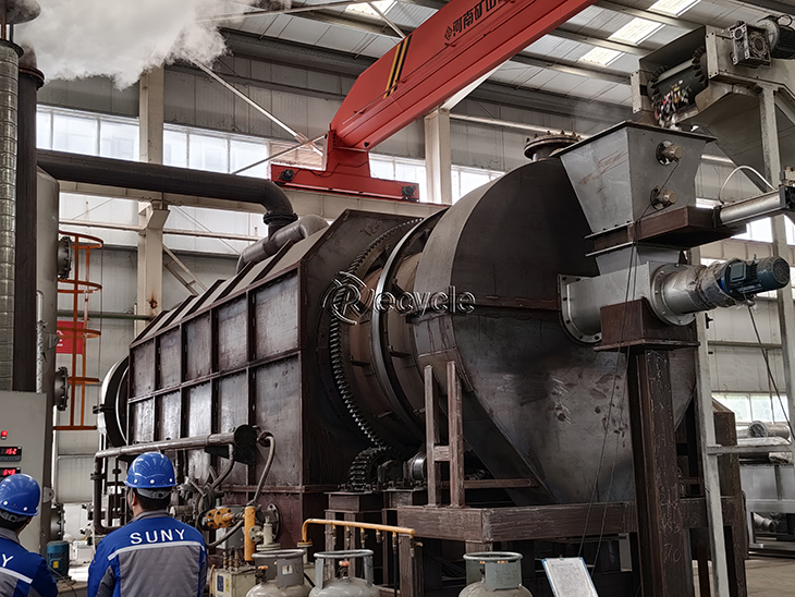 <strong>連續(xù)式脫漆爐：高效、環(huán)保、全能的金屬脫漆熱處理專家</strong>